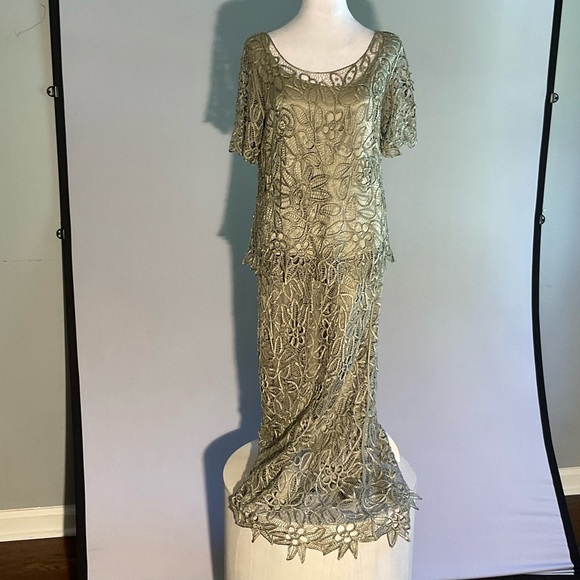 Silken Poetry Sage Green XL 2 Piece Mother of the Bride Dress Crocheted Beaded - Picture 13 of 16
